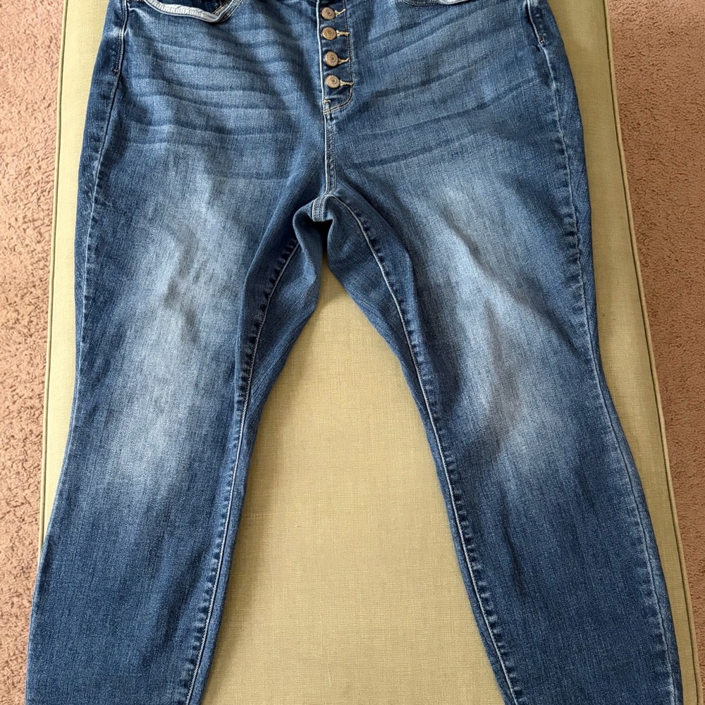 Judy Blue Women's Button Fly Skinny Jeans - Blue